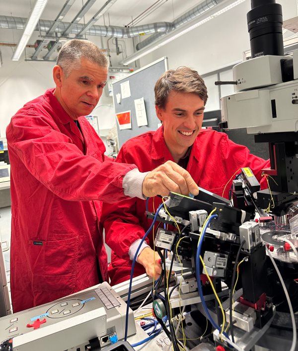 Peter Jonas and Jake Watson in the lab.