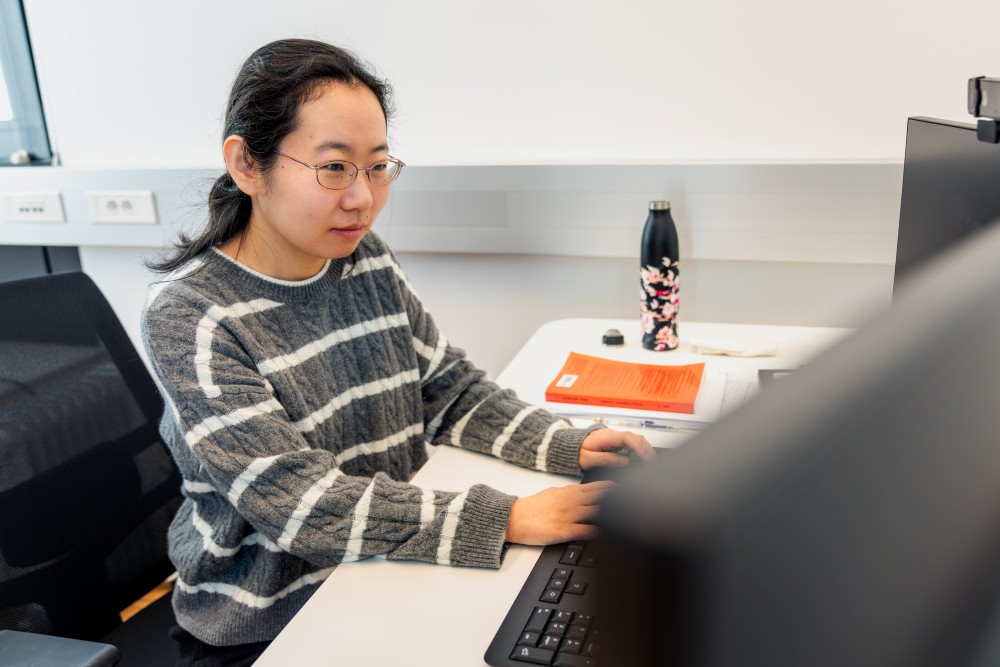 With experience from renowned institutions on three continents, Xujia Chen brings a wealth of knowledge and ambition to ISTA.